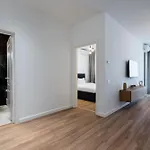 Luna Loft 1br With Parking 아파트 *