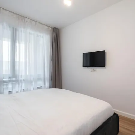 Luna Loft 1br With Parking