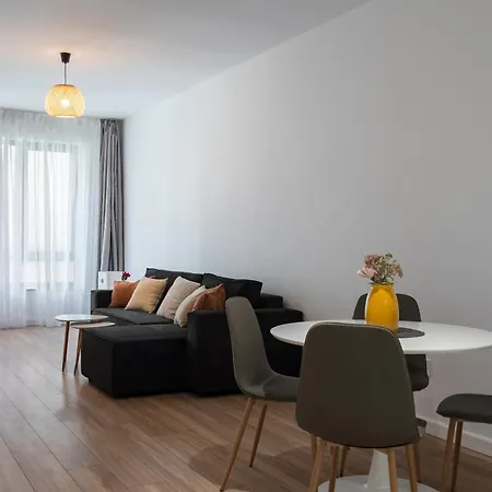 Luna Loft 1br With Parking Бухарест