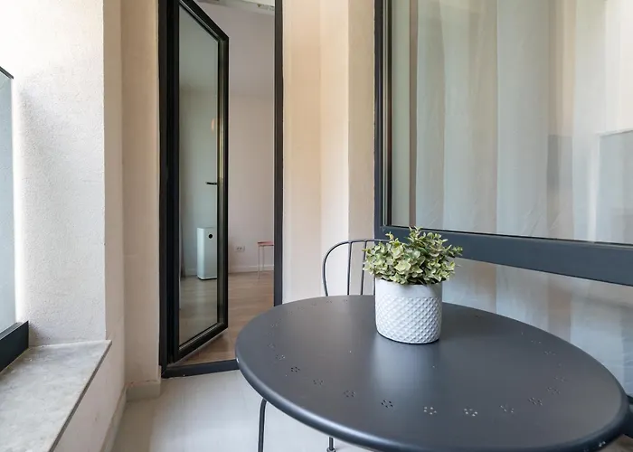 Luna Loft 1br With Parking דירה בוקרשט