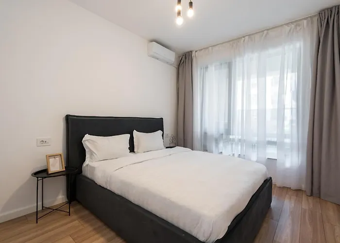 Luna Loft 1br With Parking ブカレスト