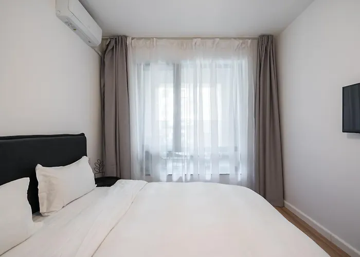 Luna Loft 1br With Parking דירה