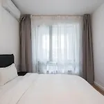 Luna Loft 1br With Parking شقة