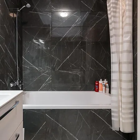 Luna Loft 1br With Parking Appartement *