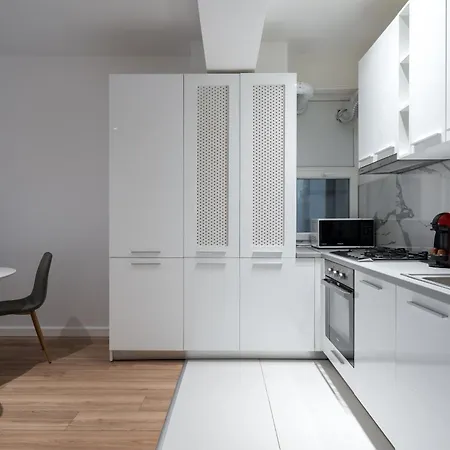 Luna Loft 1br With Parking Appartement